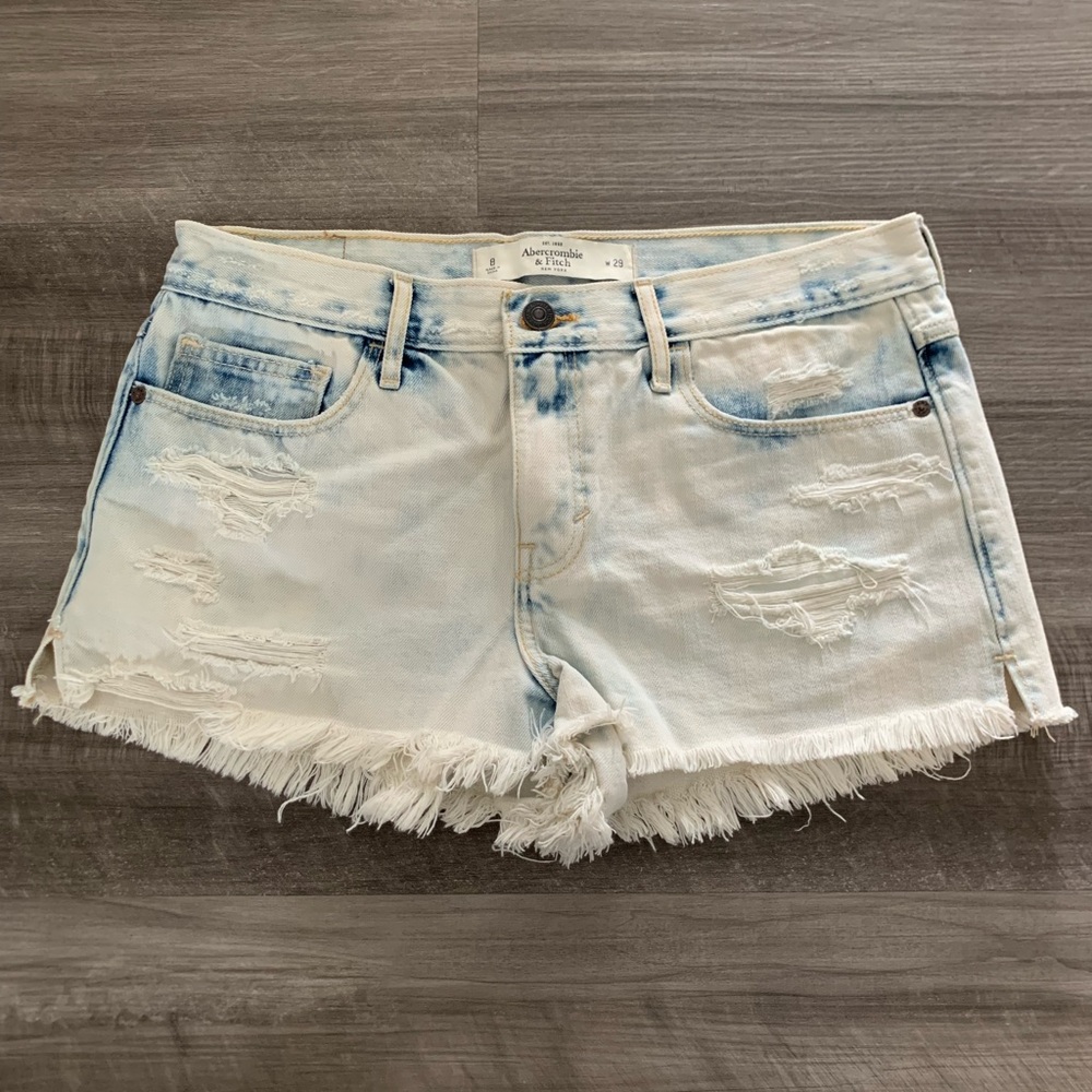 Abercrombie & Fitch Light Wash Jean Shorts